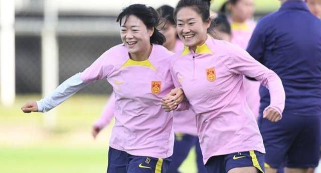 国内精自线一二区